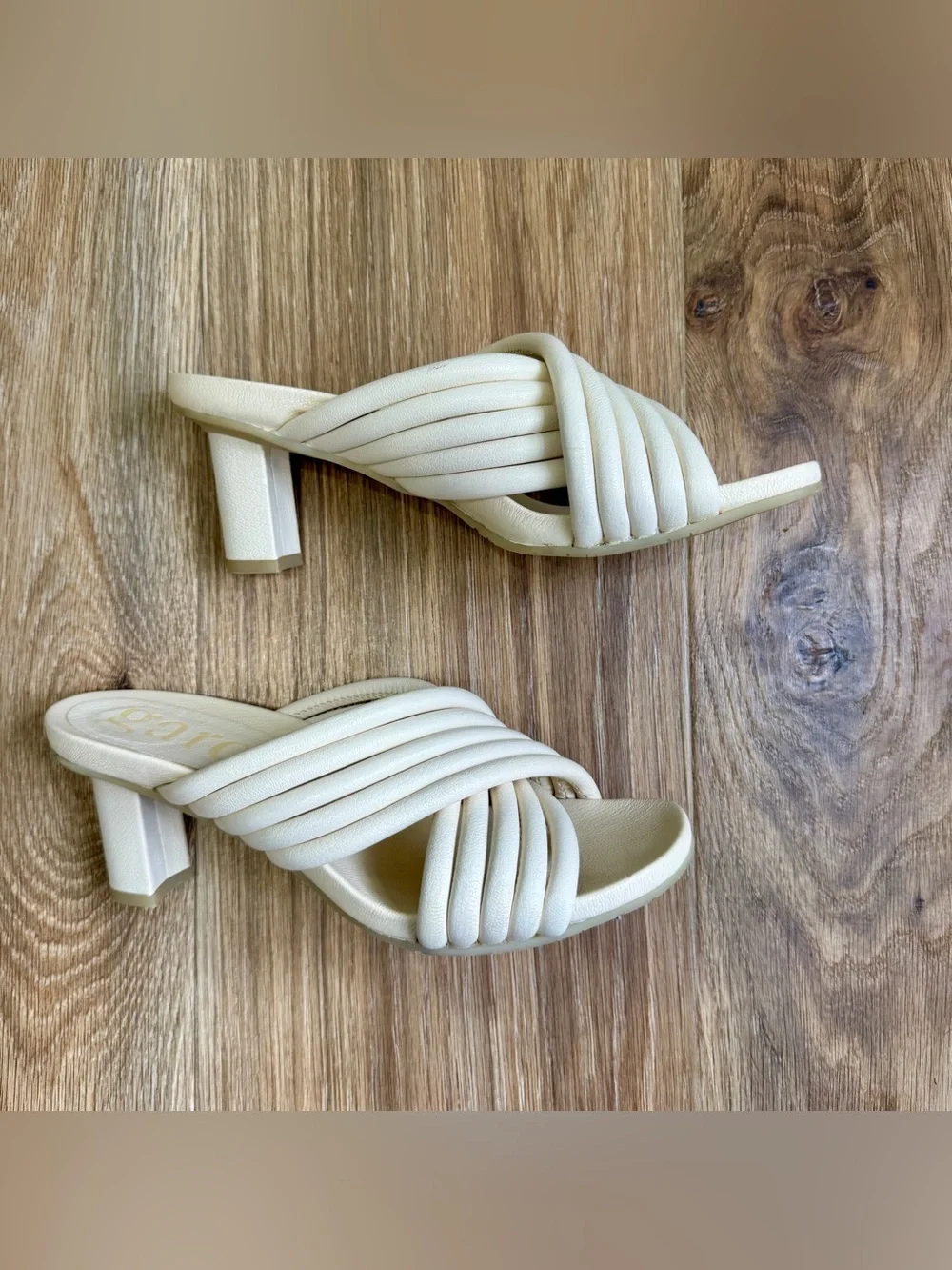 Pedro Garcia Cream Padded Leather Slide Sandals Block Heel Size 38.5